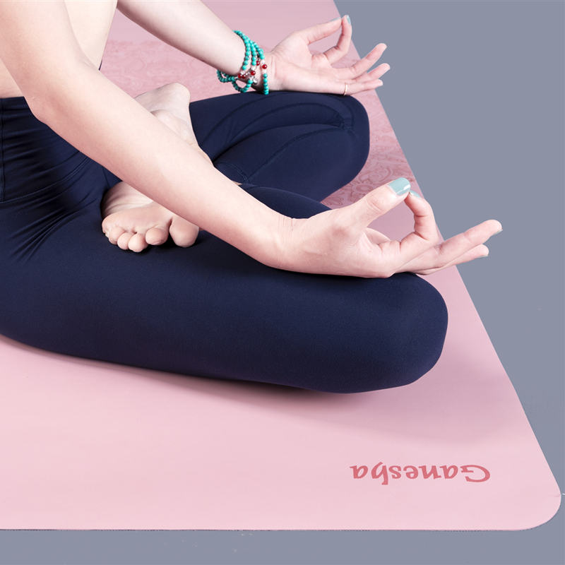 How to Find the Right Yoga Mat